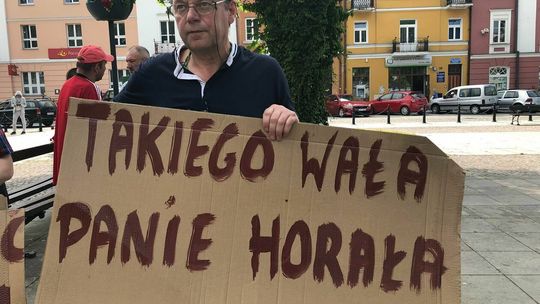 STOP dla szybkich kolei - protest w Krasnymstawie STOP dla szybkich kolei - protest w Krasnymstawie