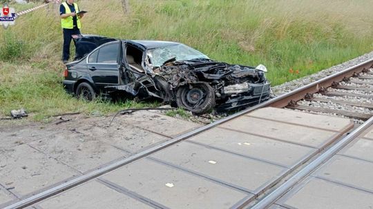 Wypadek na przejeździe kolejowym