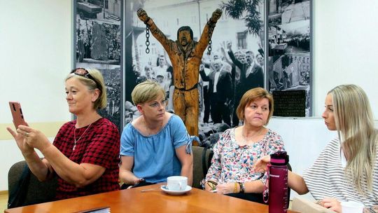 Konferencja prasowa o sporach zbiorowych w DPS-ach