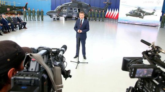 Podpisanie umowy na produkcję AW179 w PZL Świdnik