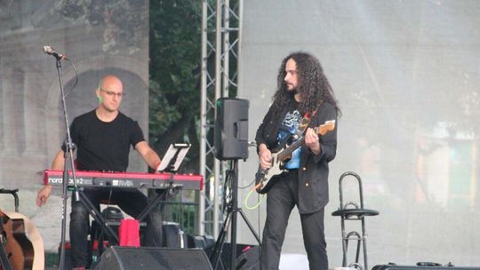 Biała Podlaska. Pierwszy wakacyjny koncert na placu Wolności