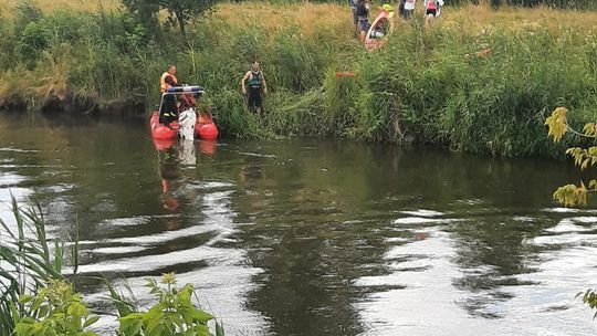 Poszukiwania kajakarza na Wieprzu Poszukiwania kajakarza na Wieprzu
