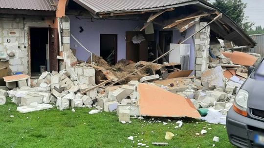 Wybuch butli z gazem w domu w powiecie radzyńskim Wybuch butli z gazem w domu w powiecie radzyńskim