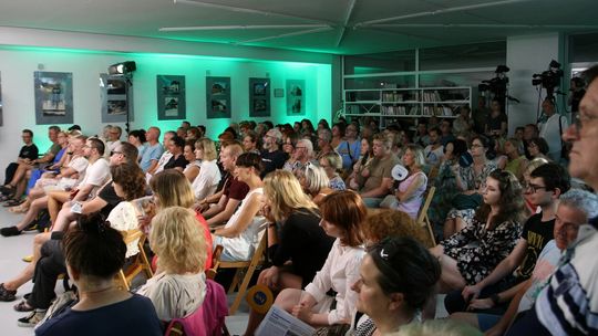 Dwa Brzegi w Kazimierzu Dolnym Dwa Brzegi w Kazimierzu Dolnym