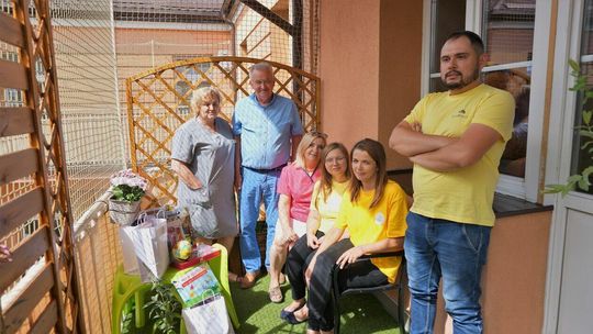 Ogród kieszonkowy na szpitalnym balkonie w Tomaszowie Lubelskim Ogród kieszonkowy na szpitalnym balkonie w Tomaszowie Lubelskim