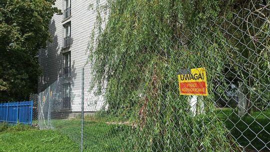 Rozbiórka dawnego hotelu dla pielęgniarek przy ul. Hirszfelda w Lublinie