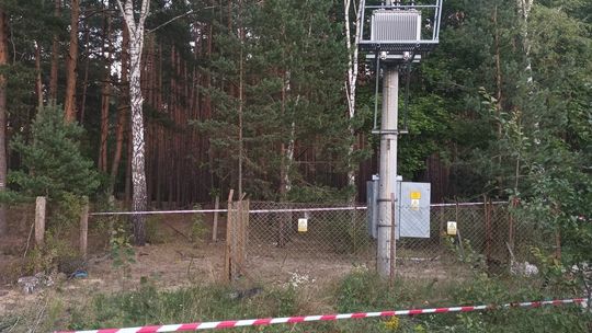 Łążek Ordynacki. Chłopiec porażony prądem