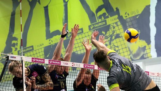 XVIII Memoriał Tragicznie Zmarłych Siatkarzy Avii. Avia Świdnik - Trefl Gdańsk XVIII Memoriał Tragicznie Zmarłych Siatkarzy Avii. Avia Świdnik - Trefl Gdańsk