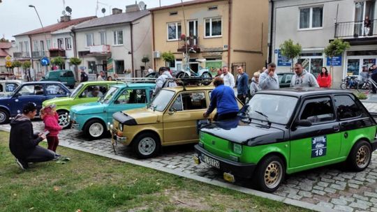 Charytatywny rajd Maluchów