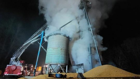 Pożar silosa