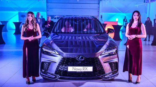 Otwarcie salonu Lexusa