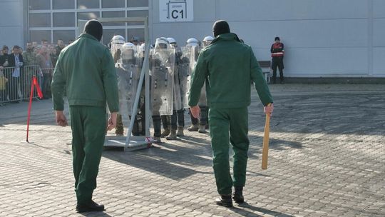 Pokaz Grupy Interwencyjnej Służby Więziennej Pokaz Grupy Interwencyjnej Służby Więziennej