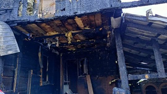 Pożar w Szewni Dolnej - rodzina straciła dom