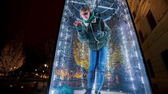 Ostatnia wystawa cyklu Windows'22 stowarzyszenia Otwarta Pracownia