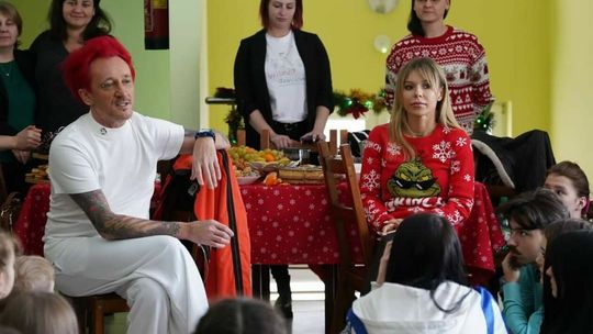 Michał Wiśniewski i Doda w domach dziecka