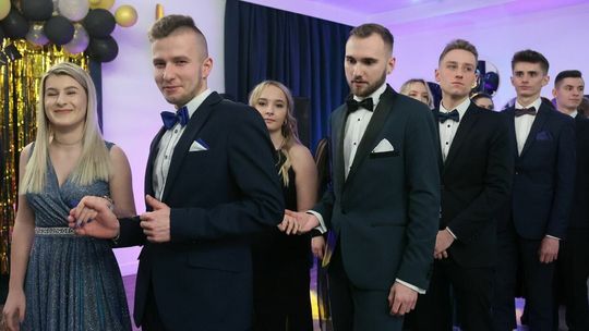 Studniówka Lubelskiego Centrum Kształcenia Zawodowego i Ustawicznego Studniówka Lubelskiego Centrum Kształcenia Zawodowego i Ustawicznego