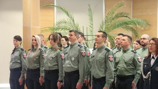 Ślubowanie nowych celników i otwarcie sali historii w UCS w Białej Podlaskiej 