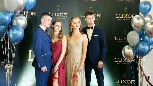 Studnówka Zespołu Szkół Transportowo- Komunikacyjnych w Lublinie Studnówka Zespołu Szkół Transportowo- Komunikacyjnych w Lublinie