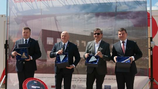 IPT FIBER - kamień węgielny IPT FIBER - kamień węgielny