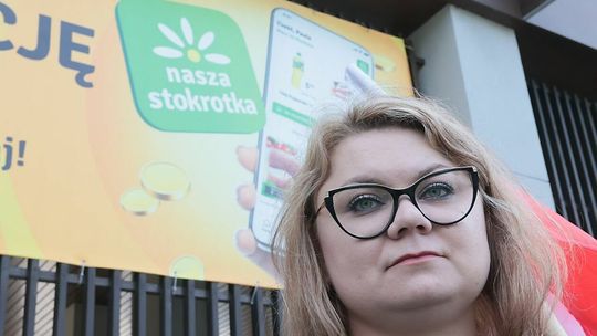 Protest NSZZ Solidarność przed siedzibą Stokrotki