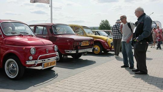 Muzeum Stałej Ekspozycji Pojazdów Zabytkowych Muzeum Stałej Ekspozycji Pojazdów Zabytkowych