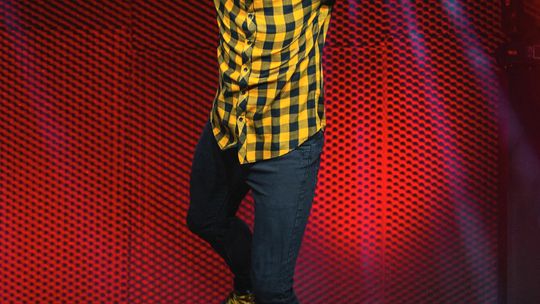 Zgrzyt pełen śmiechu