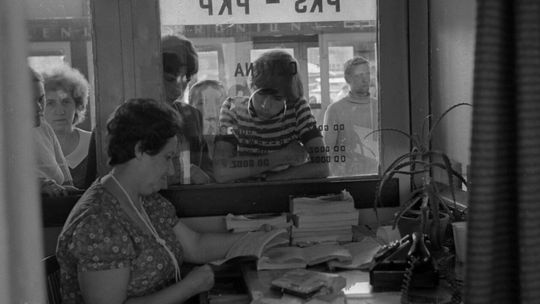 Biuro informacji PKP i PKS na dworcu autobusowym PKS w Lublinie