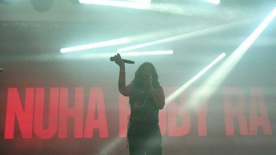 Inne Brzmienia 2023: Koncert Nuha Ruby Ra z Wielkiej Brytanii Inne Brzmienia 2023: Koncert Nuha Ruby Ra z Wielkiej Brytanii