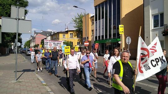 NIE DLA CPK - marsz protestacyjny w Krasnystawie