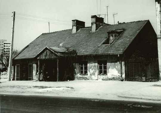 Zbieg ulic Kalinowszczyzna i Lelewela. Widoczny nieistniejący dom przy ul. Kalinowszczyzna 50