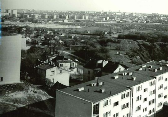  widok na Grodzisko (kirkut), Białkowską Górę, Tatary i Bronowice