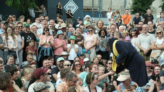 Carnaval Sztukmistrzów: występują David Sakalomo Paloma, Flash Gonzalez i Tres de la nada