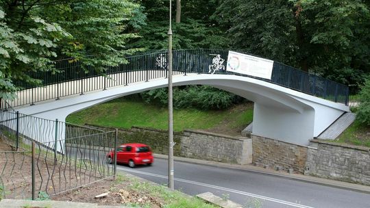 Kładka nad Głęboką w Puławach