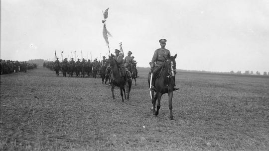 Obchody Święta Żołnierza w II RP na starych zdjęciach Obchody Święta Żołnierza w II RP na starych zdjęciach