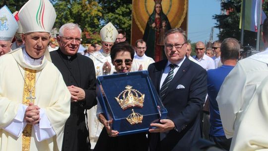 Uroczystości 300-lecia koronacji obrazu Matki Bożej w Kodniu Uroczystości 300-lecia koronacji obrazu Matki Bożej w Kodniu
