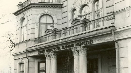 Klinika Okulistyki Akademii Medycznej przy ul. Chmielnej