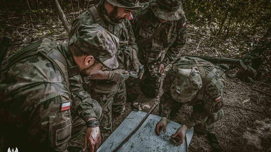 Żołnierze 2 LBOT doskonalą umiejętności bojowe na szkoleniu zintegrowanym