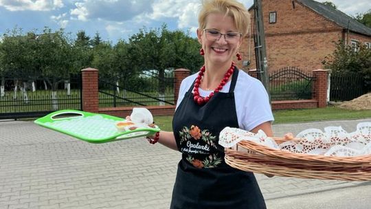 Poczęstunek przy drodze