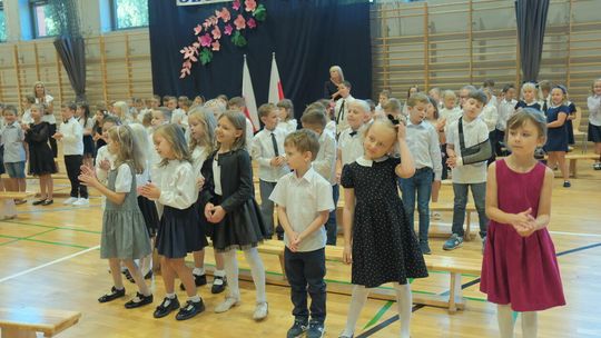 Nowi uczniowie pierwszej klasy SP nr 58