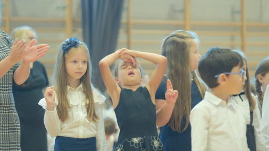 200 dzieci od dziś są oficjalnymi uczniami