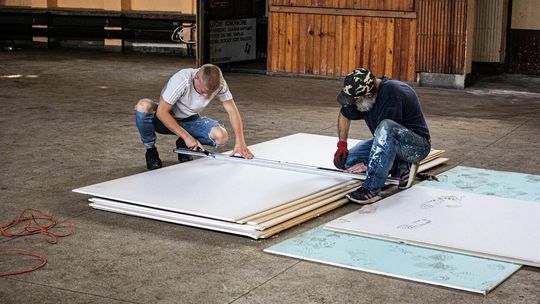 Poczekalnia dworca autobusowego w Puławach