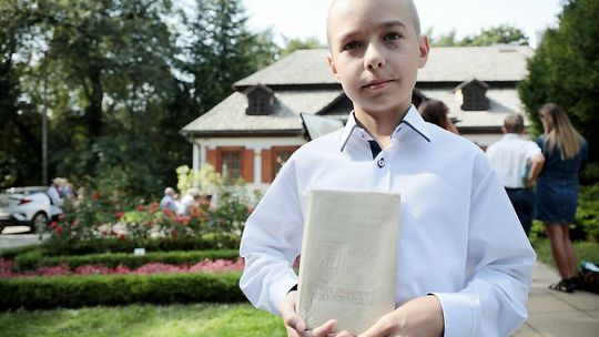 Narodowe Czytanie 2023 " Nad Niemnem" Elizy Orzeszkowej w Dworku Kościuszków 