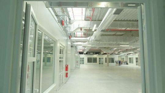 Nowa hala kwiatowa na giełdzie Elizówka