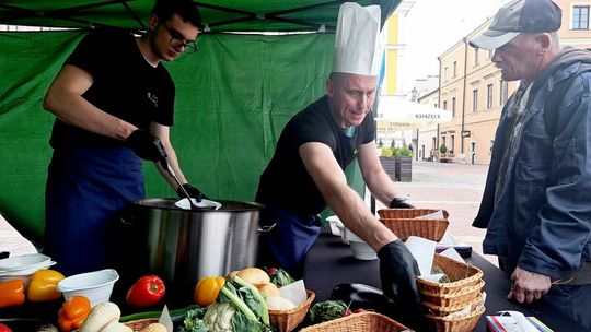 Rynek pełen smaków - impreza KGS w Zamościu