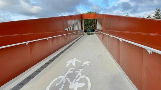 Otwarcie kładki nad torami w Lubartowie Otwarcie kładki nad torami w Lubartowie