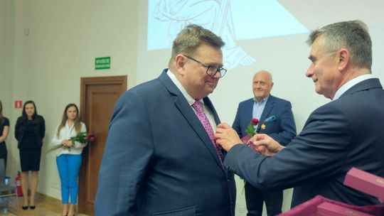 Odznaczenia państwowe otrzymali pracownicy szpitali klinicznych i Uniwersytetu Medycznego Odznaczenia państwowe otrzymali pracownicy szpitali klinicznych i Uniwersytetu Medycznego