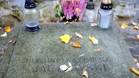 Kazimierz Jaczewski - tablica nagrobna