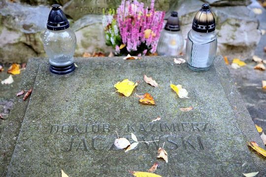 Kazimierz Jaczewski - tablica nagrobna