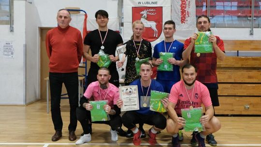 Wojewódzki turniej piłki nożnej z okazji 105. rocznicy odzyskania przez Polskę niepodległości 