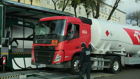 Ćwiczenia Inspekcji Transportu Drogowego na terenie politechniki Ćwiczenia Inspekcji Transportu Drogowego na terenie politechniki